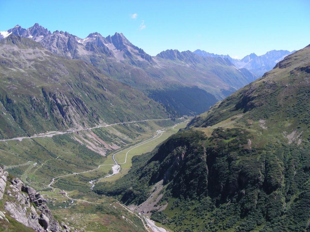 Хостел Gotthard Backpacker Вассен Екстер'єр фото