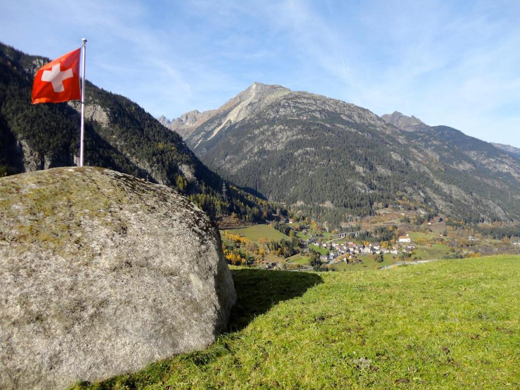 Хостел Gotthard Backpacker Вассен Екстер'єр фото